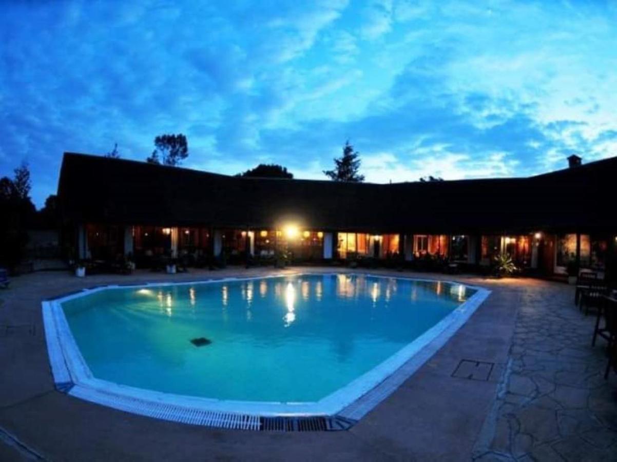 Naro Moru River Lodge Buitenkant foto