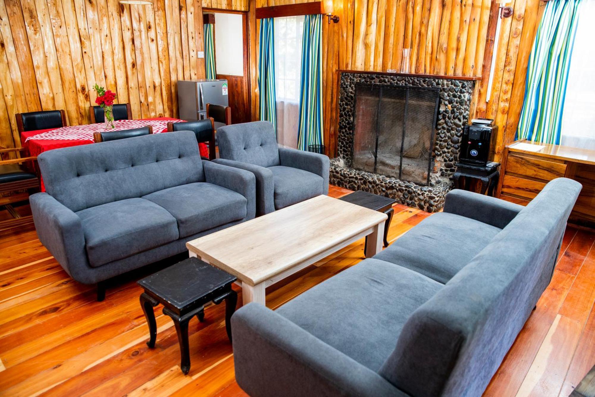 Naro Moru River Lodge Buitenkant foto